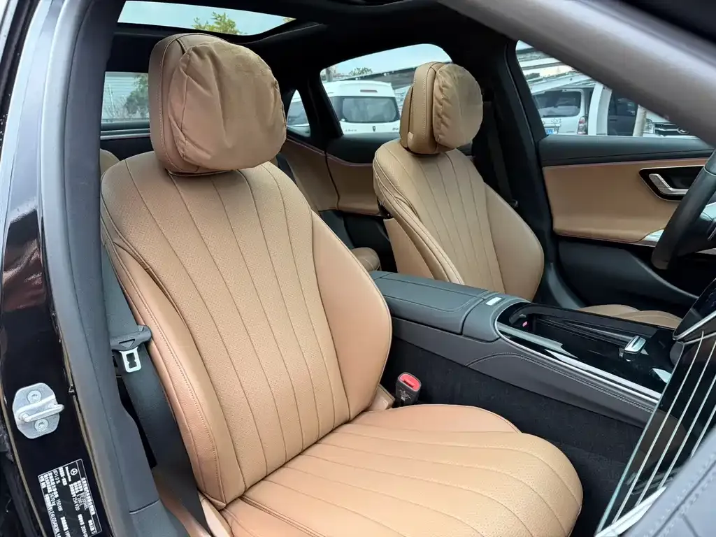 Mercedes-Benz E-Class 2024 из CN, фото 3