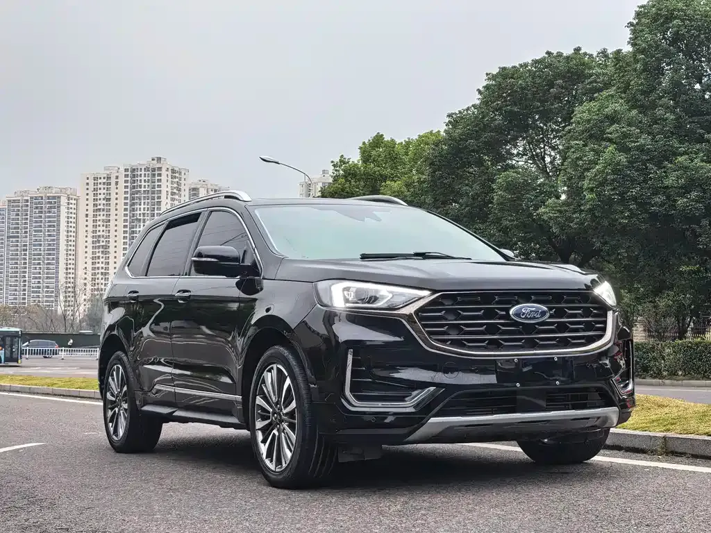 Ford Edge — фото 2