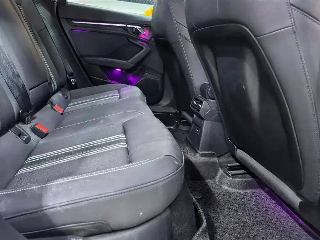 Audi A3 2022 из CN, фото 8