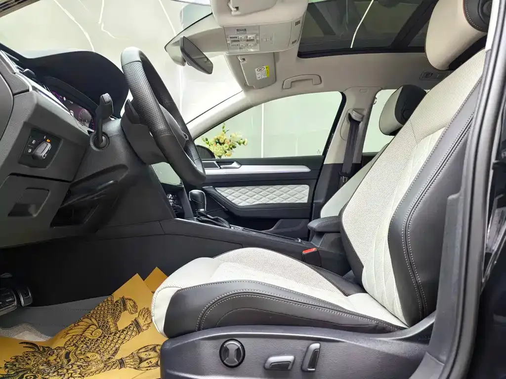 Volkswagen Magotan 2025 из CN, фото 8