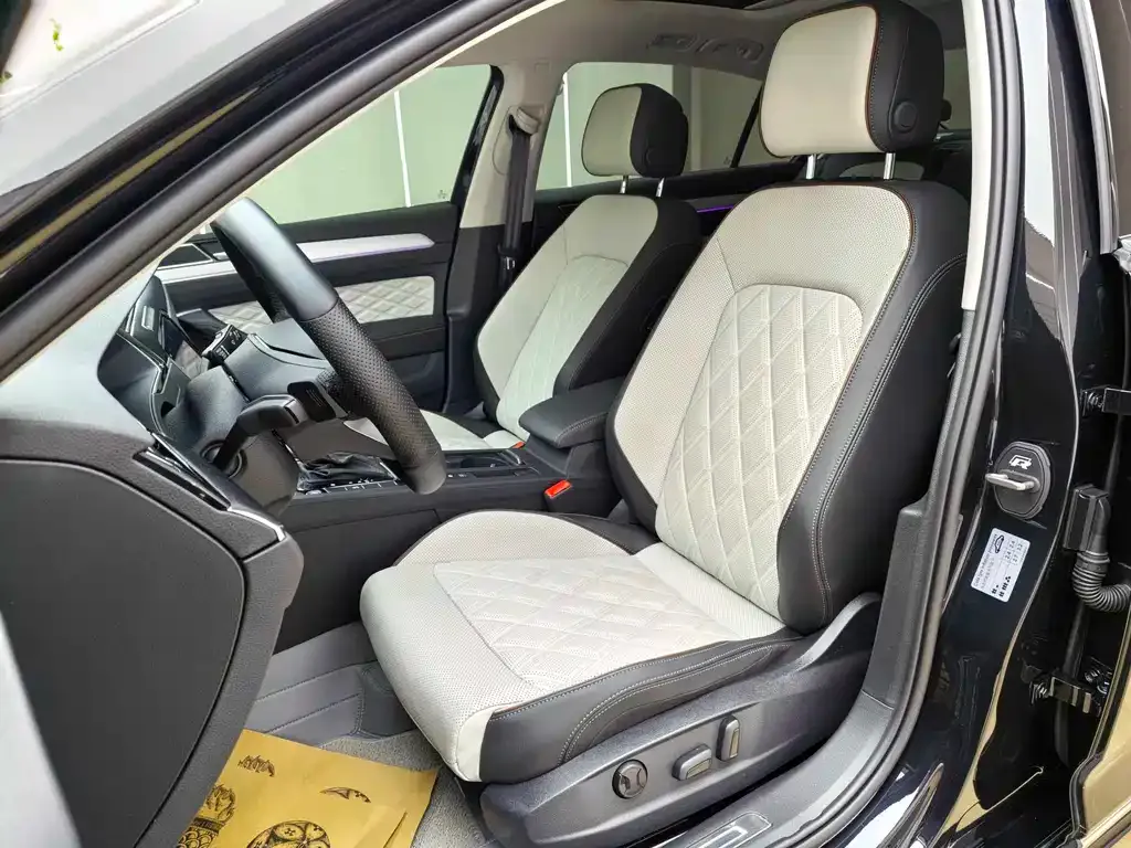 Volkswagen Magotan 2025 из CN, фото 9