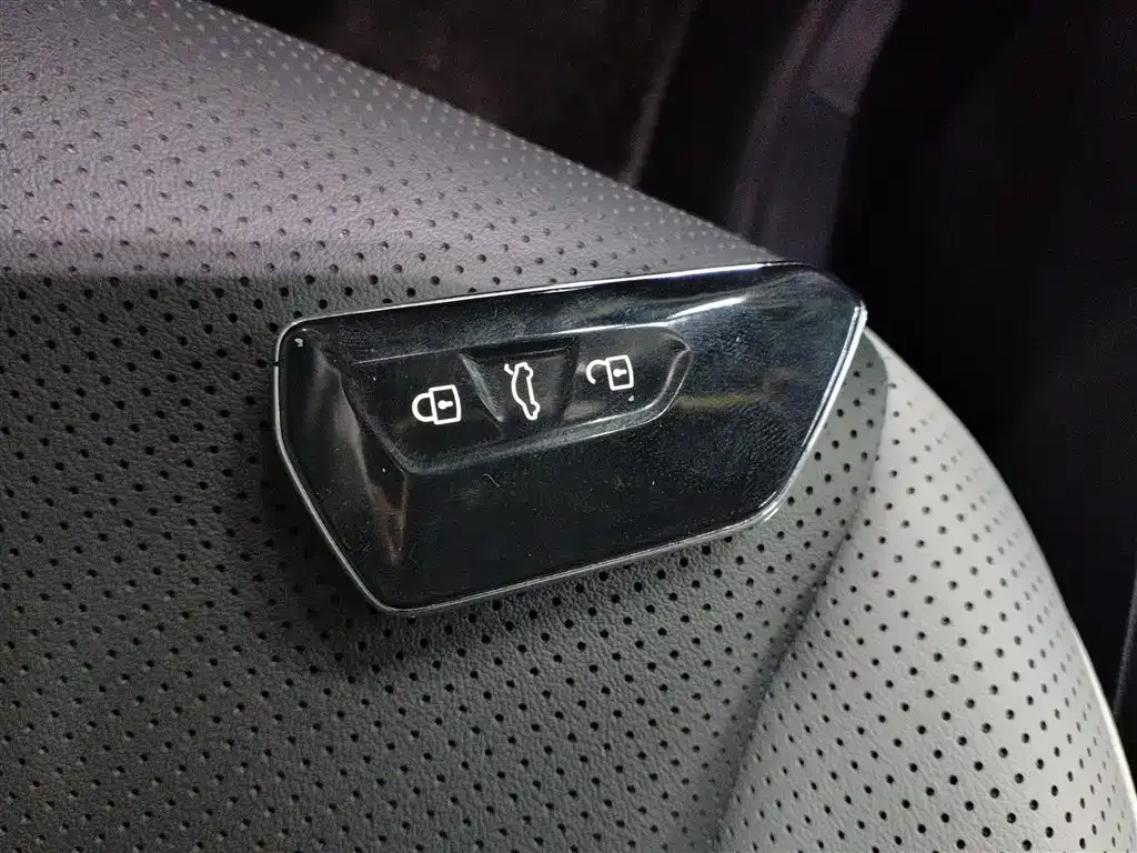 Volkswagen ID.3 2025 из CN, фото 4