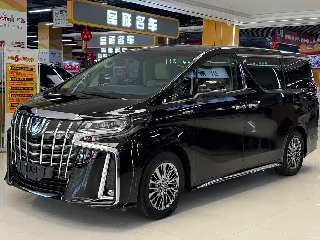 Toyota Alphard 2022 из CN, фото 1