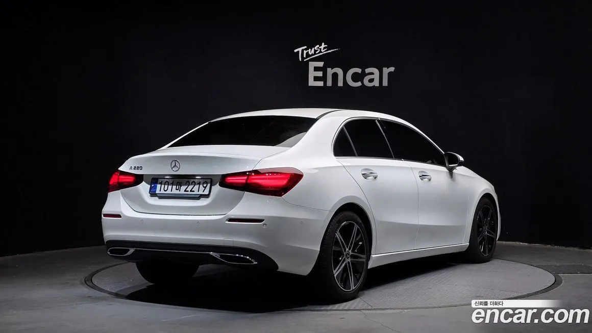 Mercedes-Benz A-Class 2025 из KR, фото 2