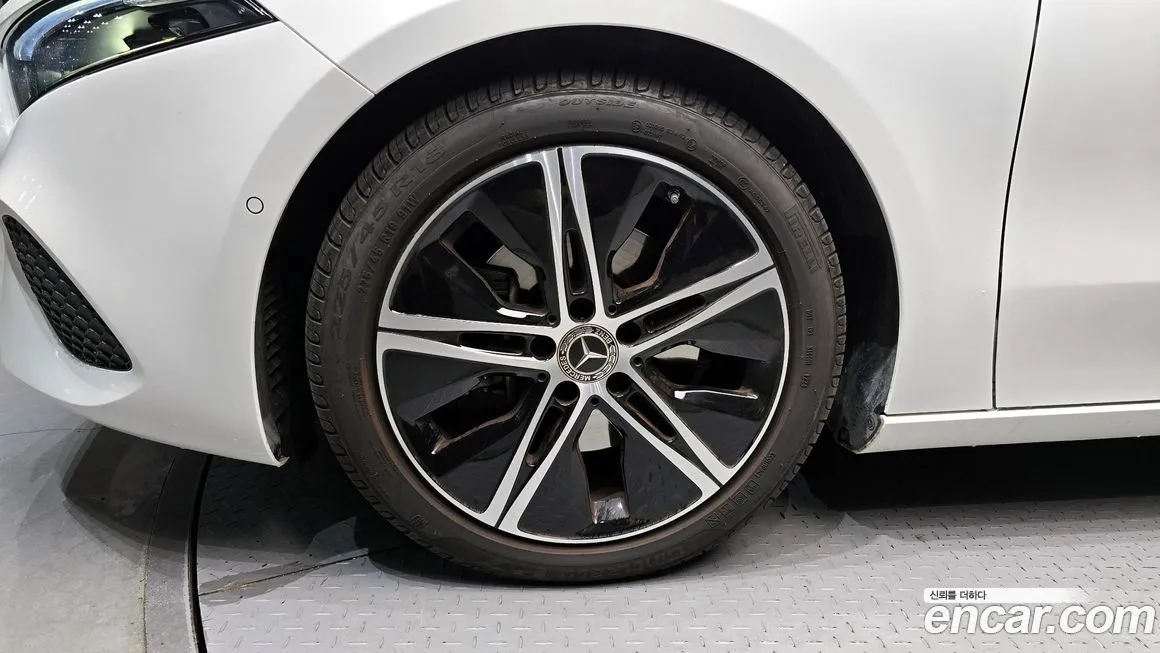 Mercedes-Benz A-Class 2025 из KR, фото 5