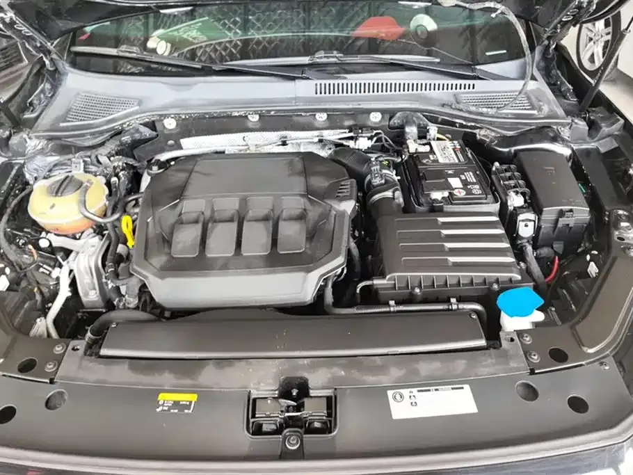 Volkswagen Passat — фото 10