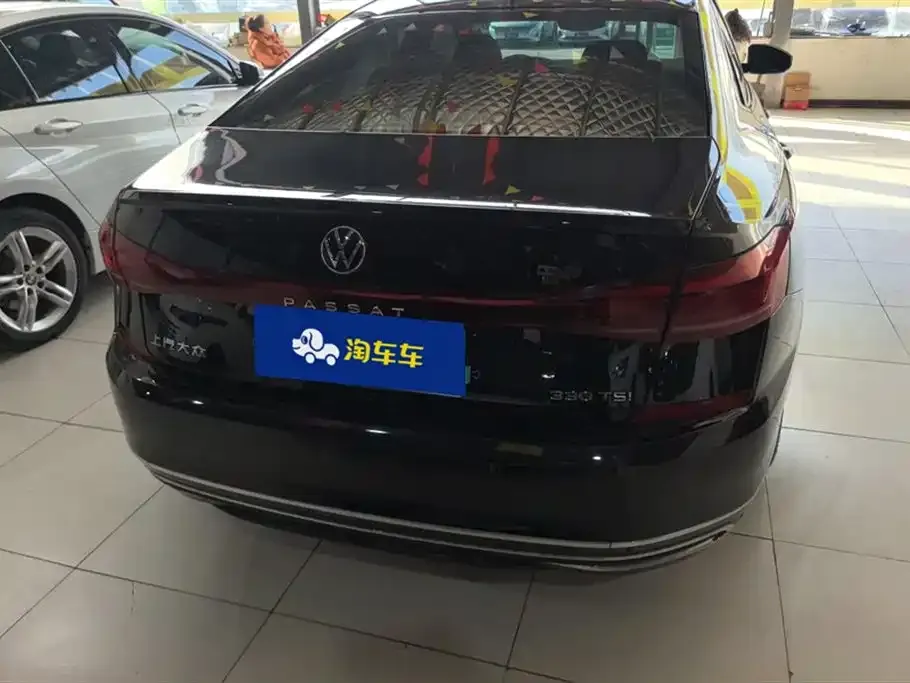 Volkswagen Passat — фото 3