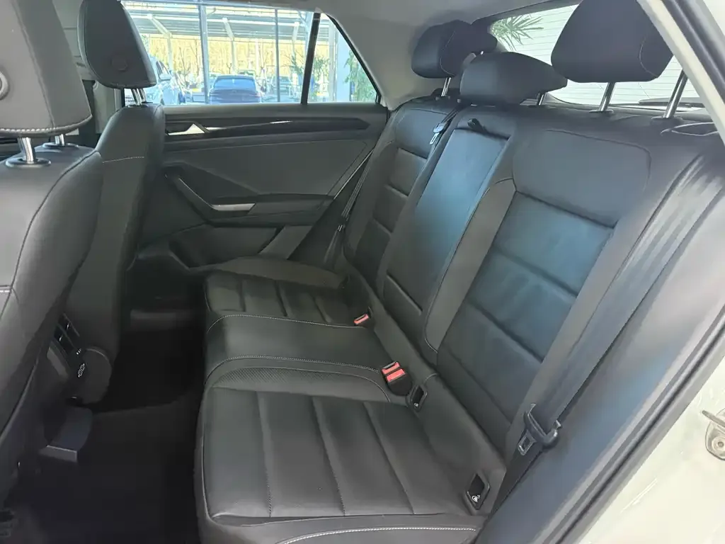 Volkswagen T-Roc 2022 из CN, фото 8