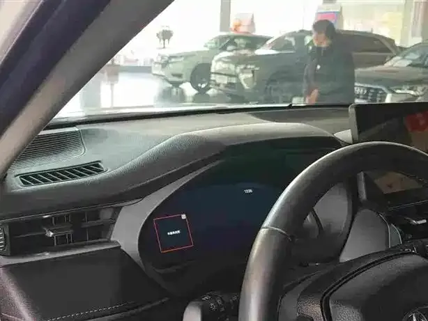 Toyota Harrier — фото 2
