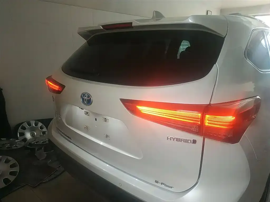 Toyota Highlander 2023 из CN, фото 10