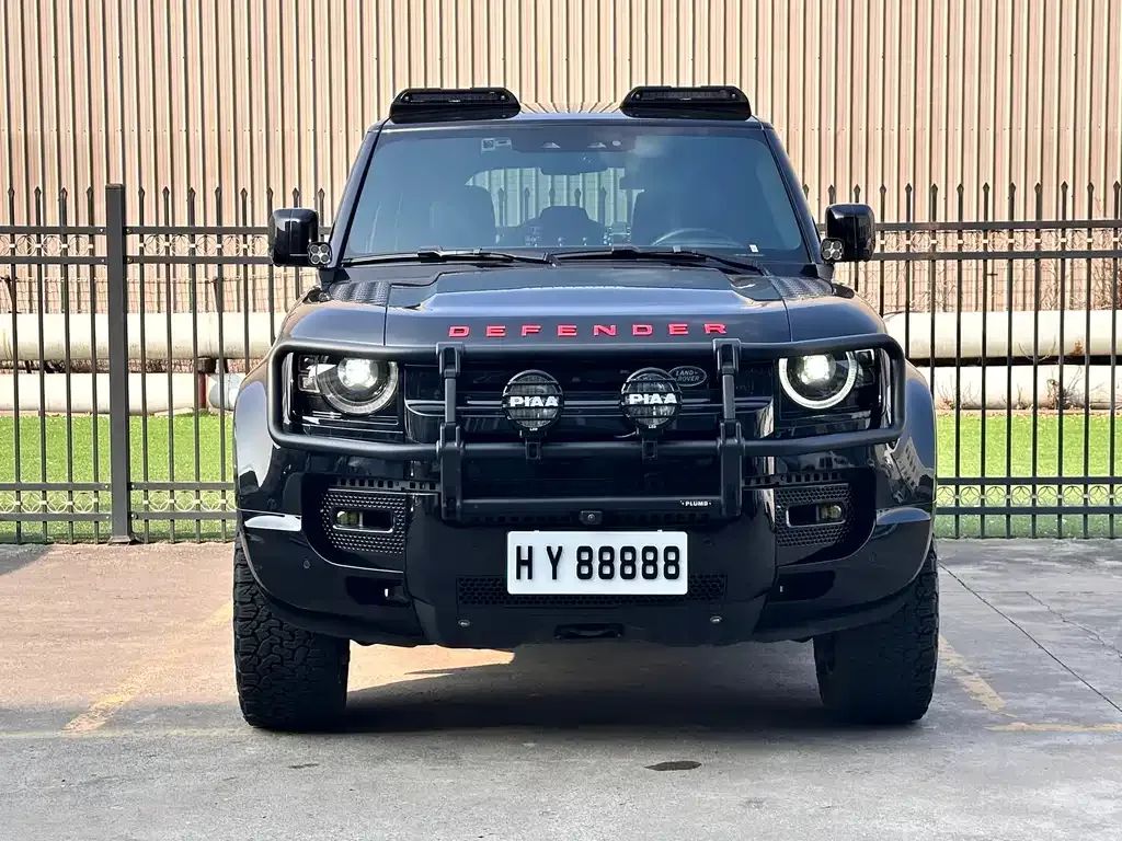 Land Rover Defender — фото 2