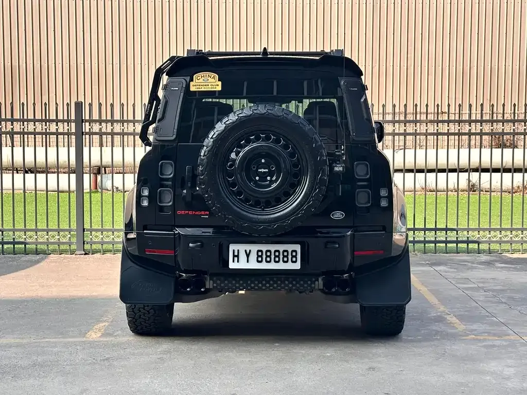Land Rover Defender — фото 5