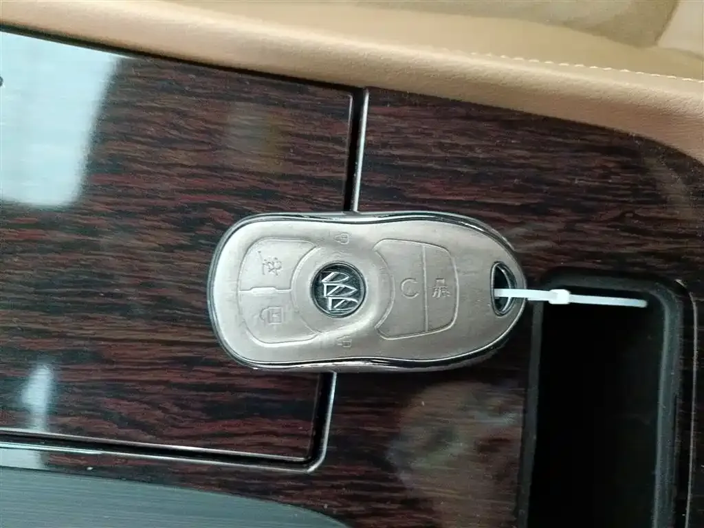 Buick LaCrosse 2021 из CN, фото 8