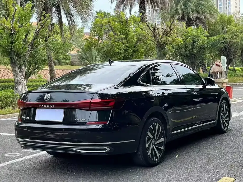 Volkswagen Passat 2022 из CN, фото 9