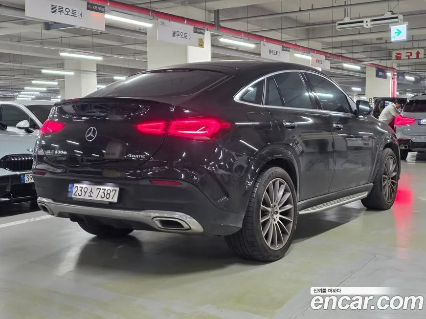 Mercedes-Benz GLE-Class — фото 6