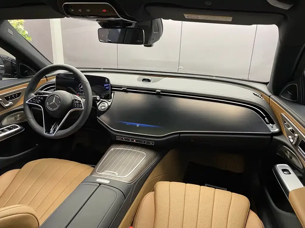 Mercedes-Benz E-Class 2025 из CN, фото 7