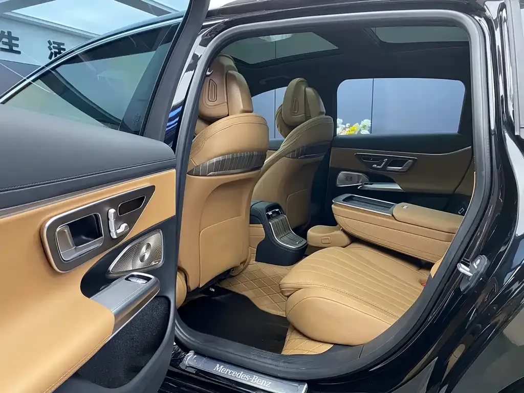 Mercedes-Benz E-Class 2025 из CN, фото 5