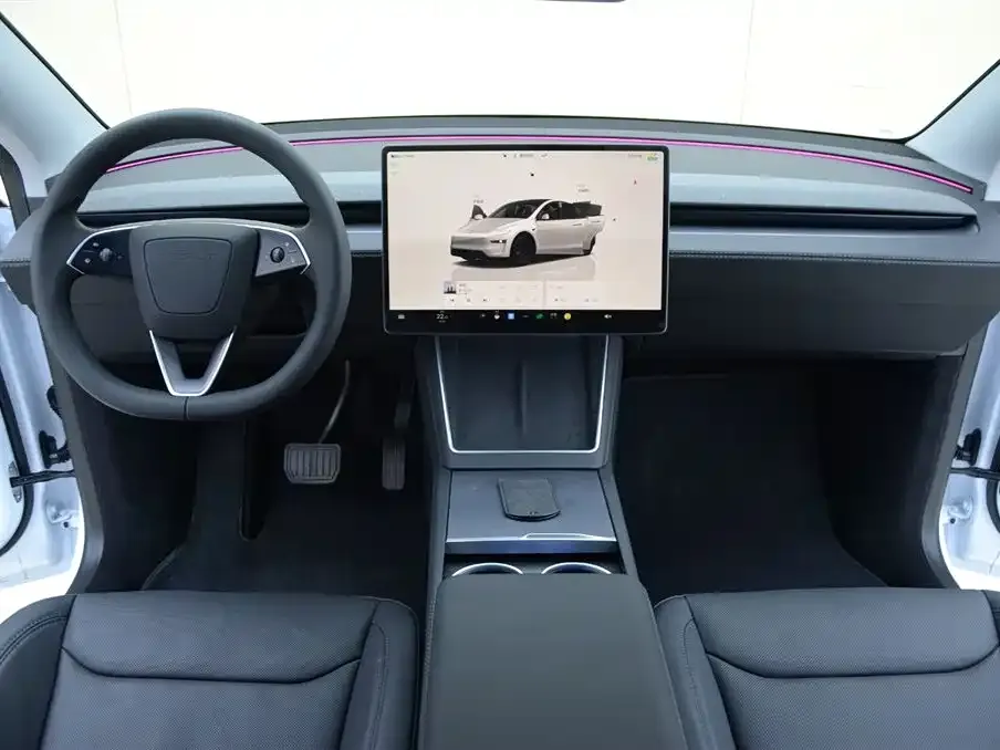 Tesla Model Y — фото 7