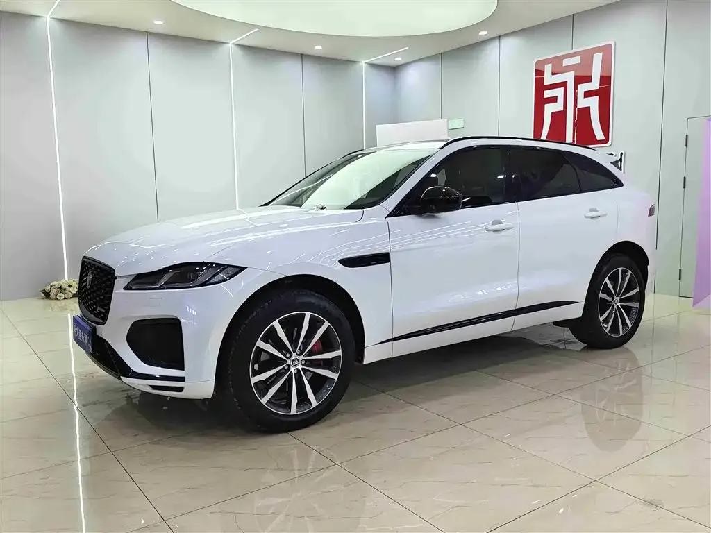 Jaguar F-PACE 2024 из CN, фото 1