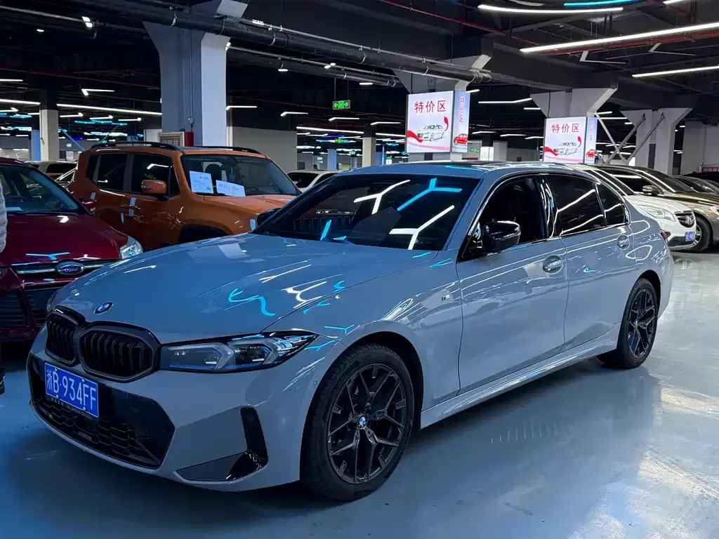 BMW 3 Series 2024 из CN, фото 1