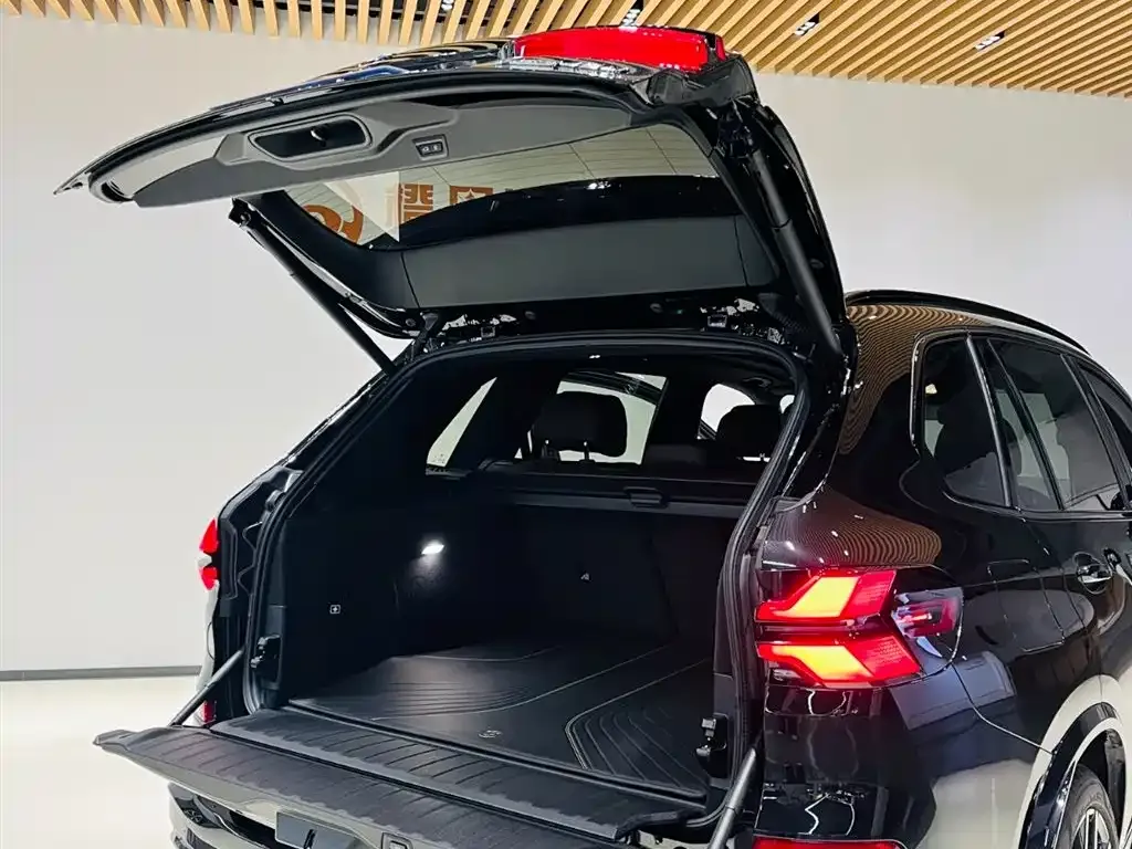 BMW X5 — фото 2
