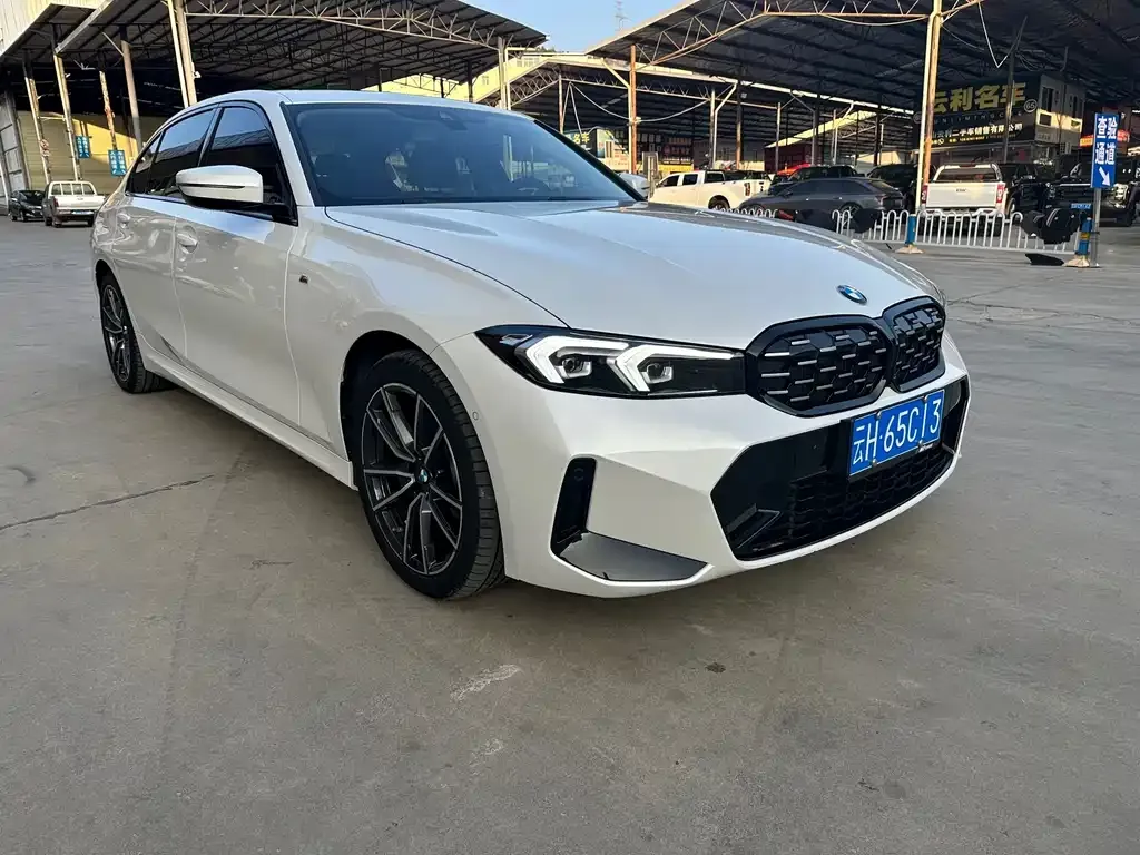 BMW 3 Series — фото 1