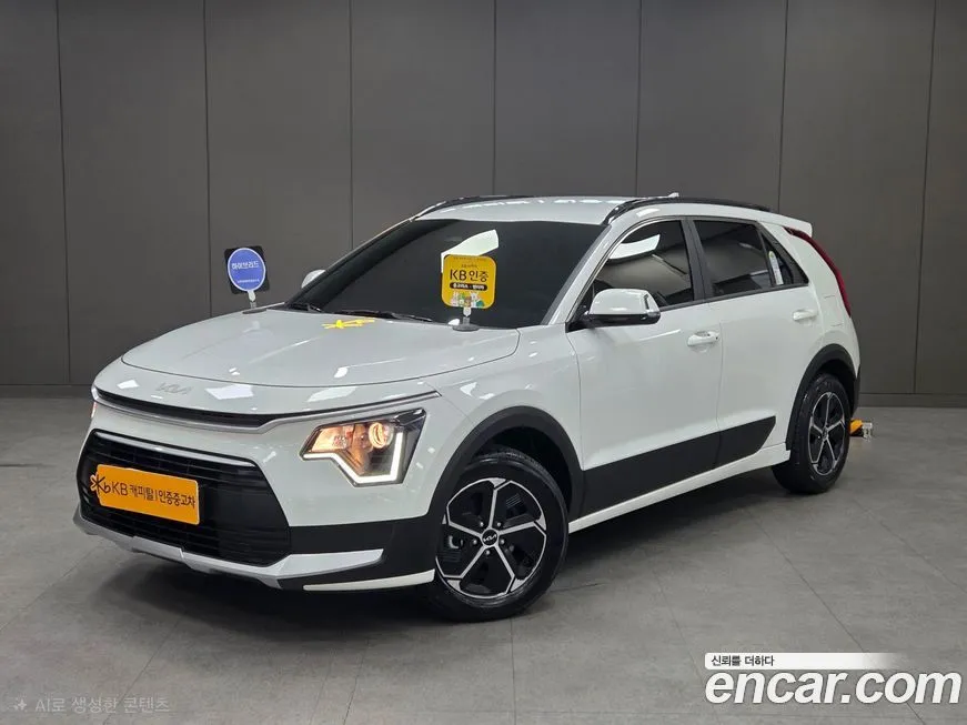 Kia Niro — фото 1