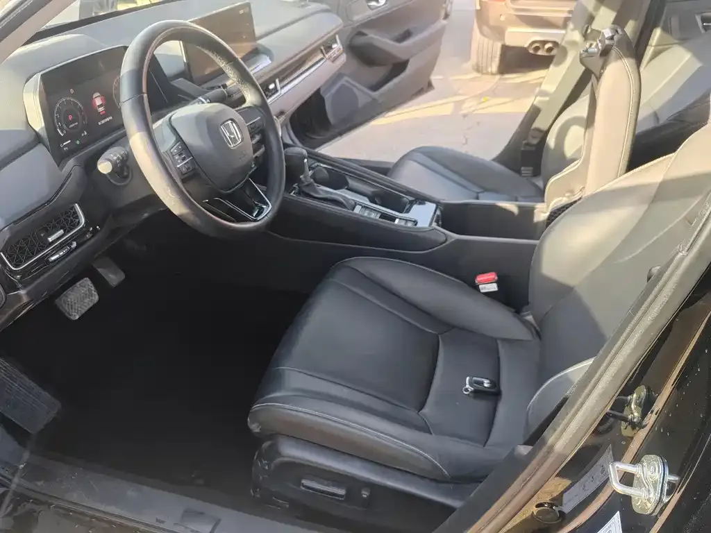 Honda Inspire 2025 из CN, фото 5