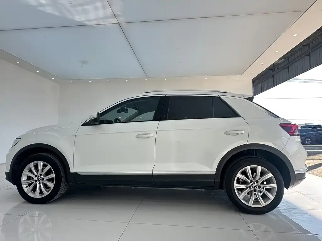 Volkswagen T-Roc 2022 из CN, фото 3