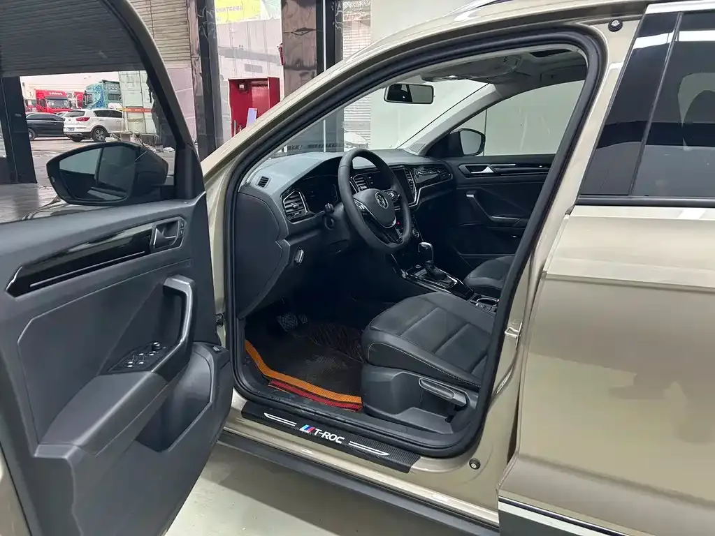 Volkswagen T-Roc 2022 из CN, фото 10