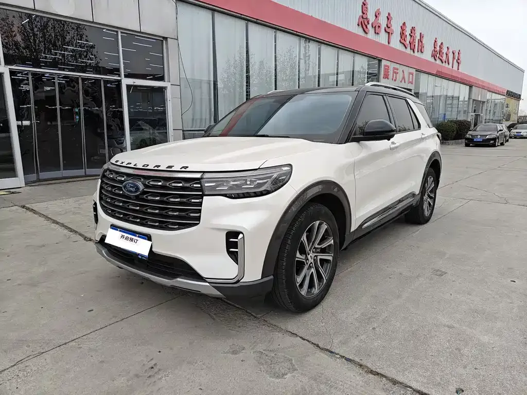 Ford Explorer 2024 из CN, фото 8