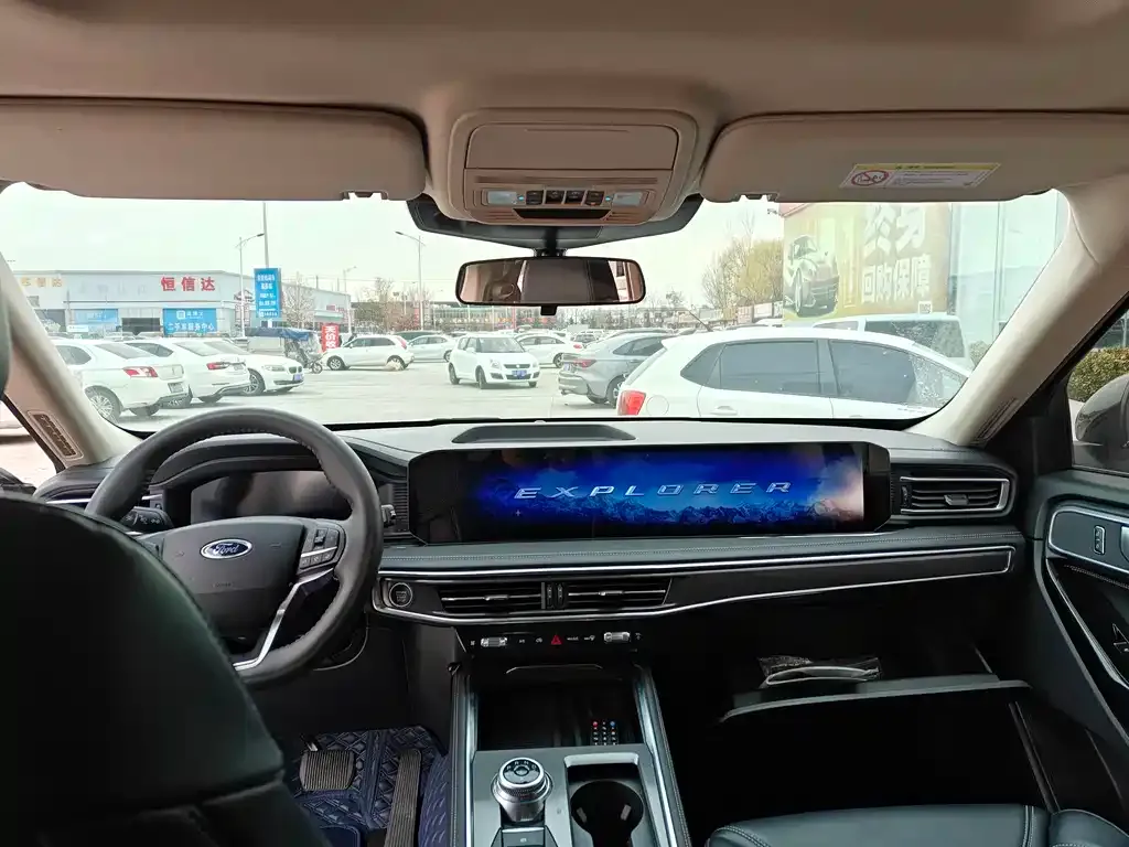Ford Explorer 2024 из CN, фото 7