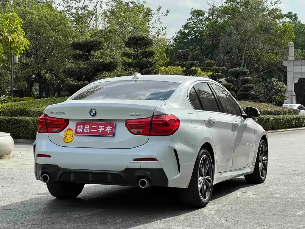 BMW 1 Series 2021 из CN, фото 6