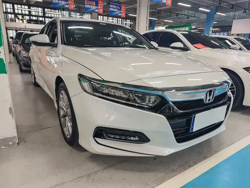 Honda Accord 2021 из CN, фото 3