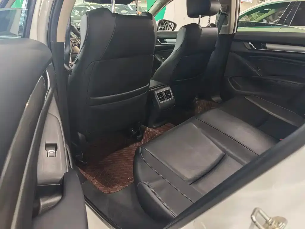 Honda Accord 2021 из CN, фото 6
