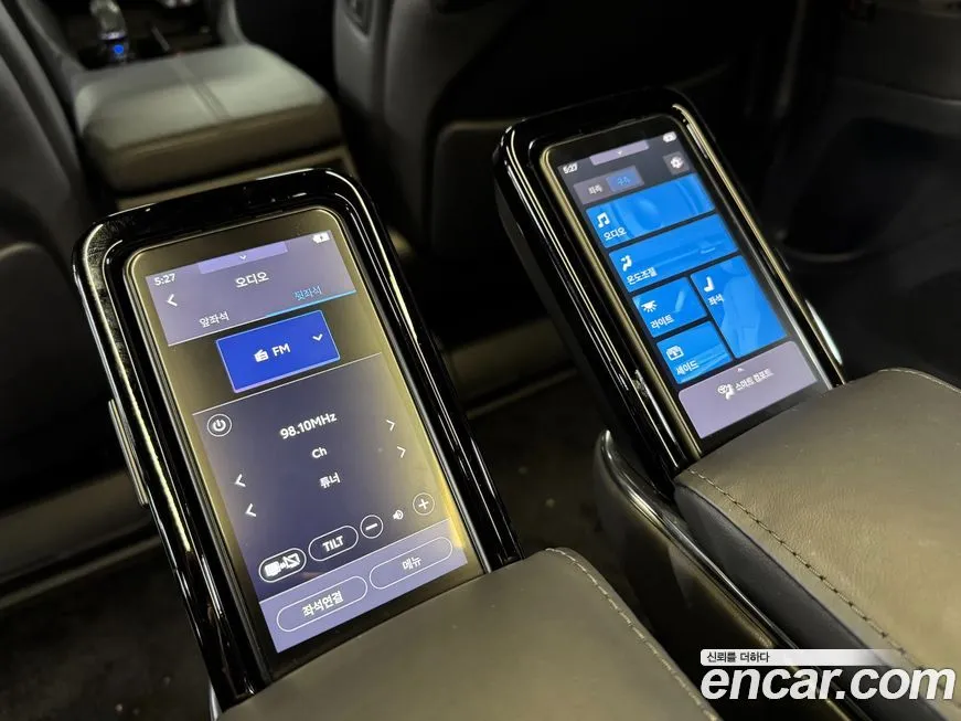 Toyota Alphard — фото 3