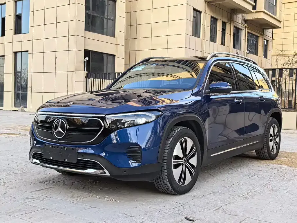 Mercedes-Benz EQB 2023 из CN, фото 1