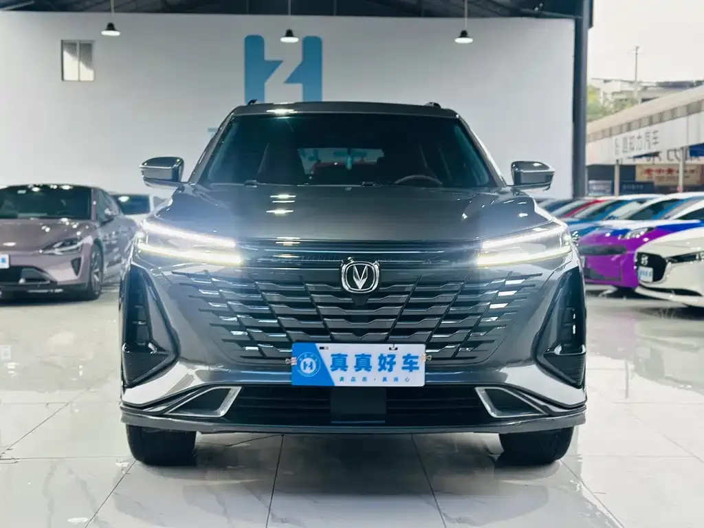 Changan CS75PLUS — фото 3