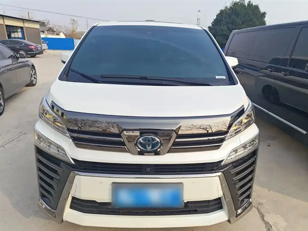 Toyota Vellfire 2023 из CN, фото 9