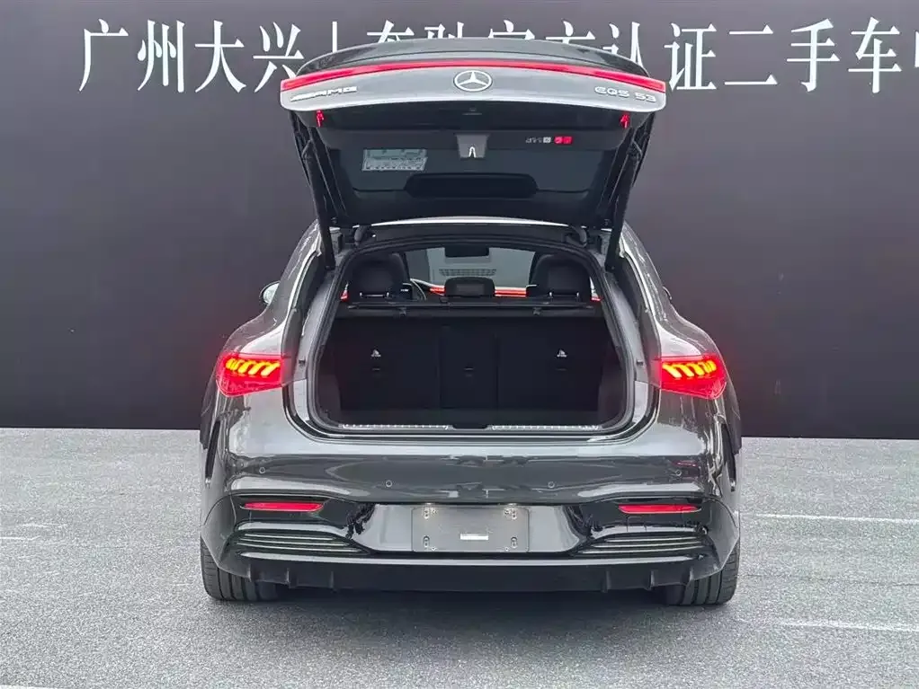 Mercedes-Benz EQS AMG — фото 7