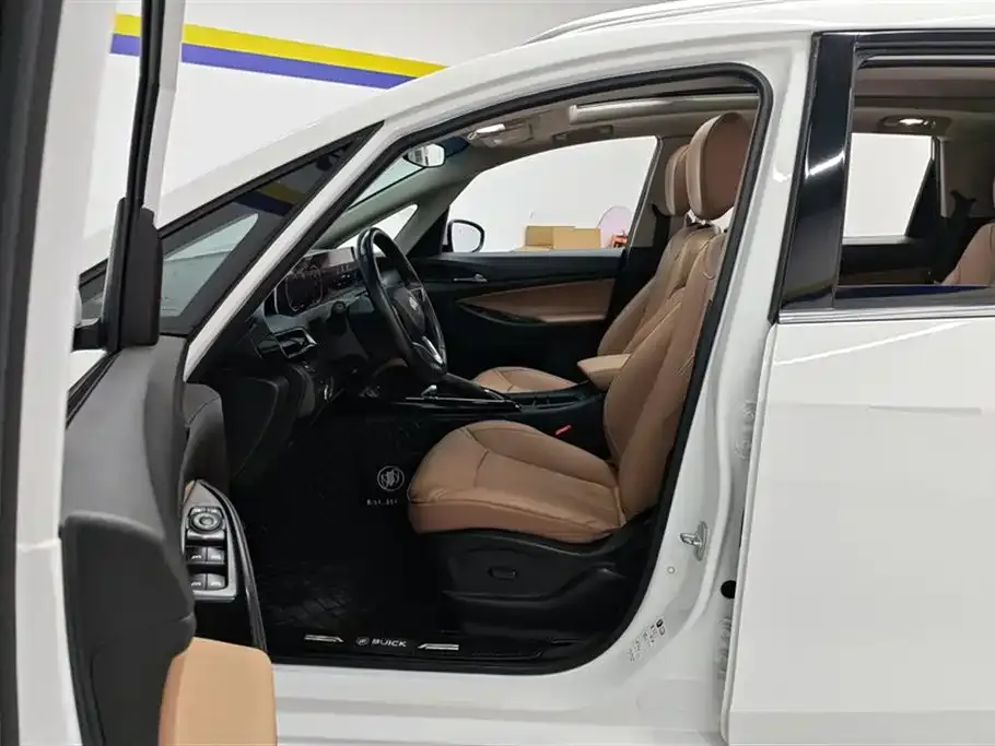 Buick GL6 2023 из CN, фото 2