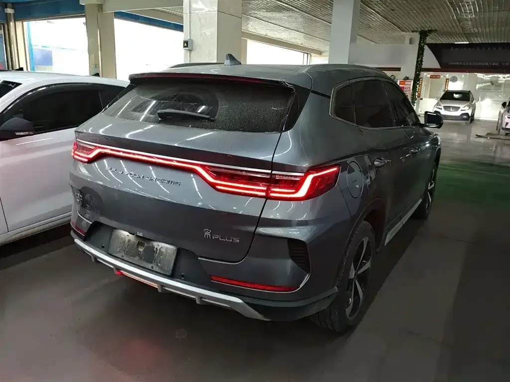 BYD PLUS New Energy — фото 7