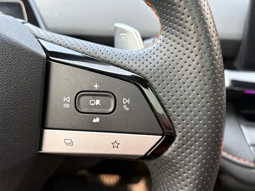 Changan UNI-V 2022 из CN, фото 8