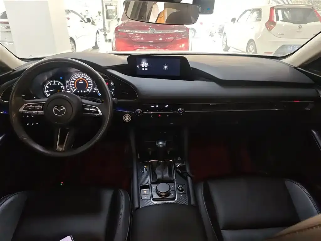 Mazda 3 Axela 2022 из CN, фото 2