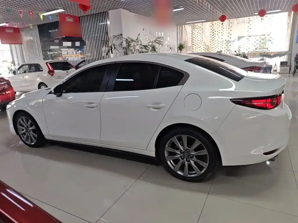 Mazda 3 Axela 2022 из CN, фото 5