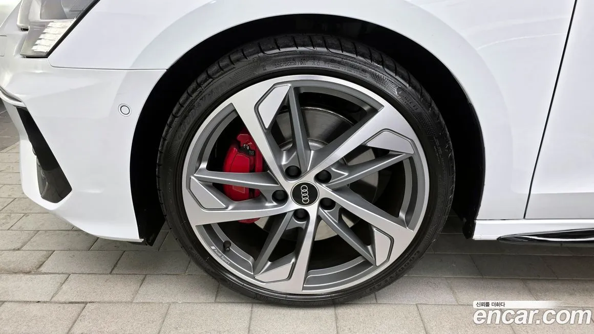 Audi S3 2023 из KR, фото 6