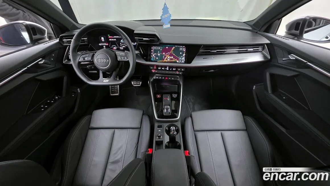 Audi S3 2023 из KR, фото 9