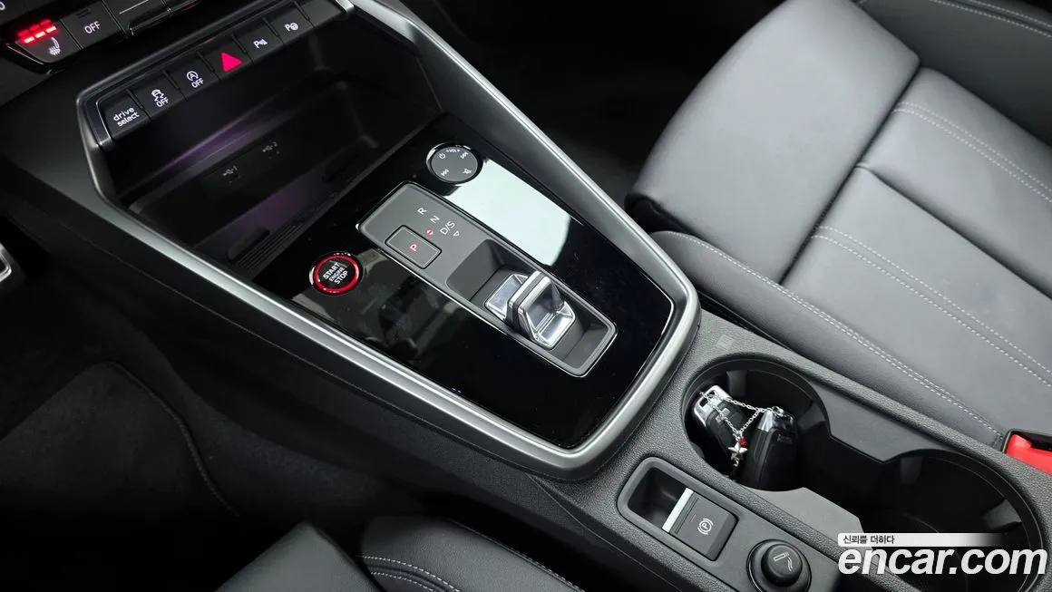 Audi S3 2023 из KR, фото 7