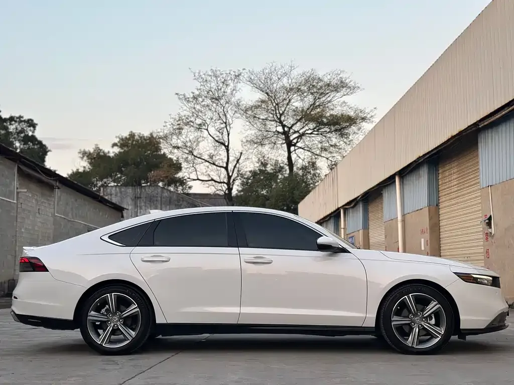 Honda Accord 2025 из CN, фото 9
