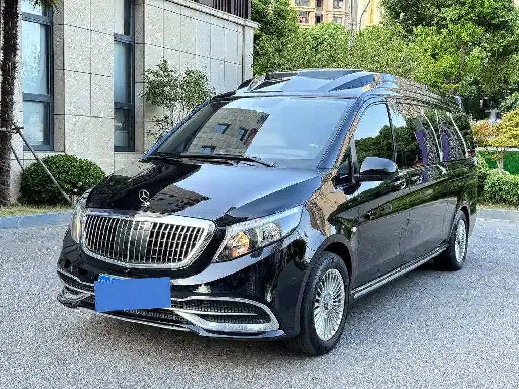Mercedes-Benz Vito — фото 1